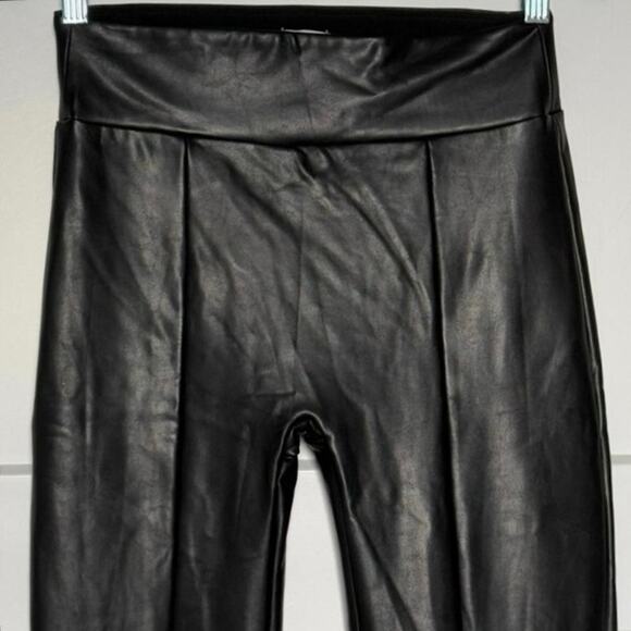 NWT Abercrombie & Fitch Faux Leather Pants Split Front Black Sz Small/Long - Picture 4 of 9